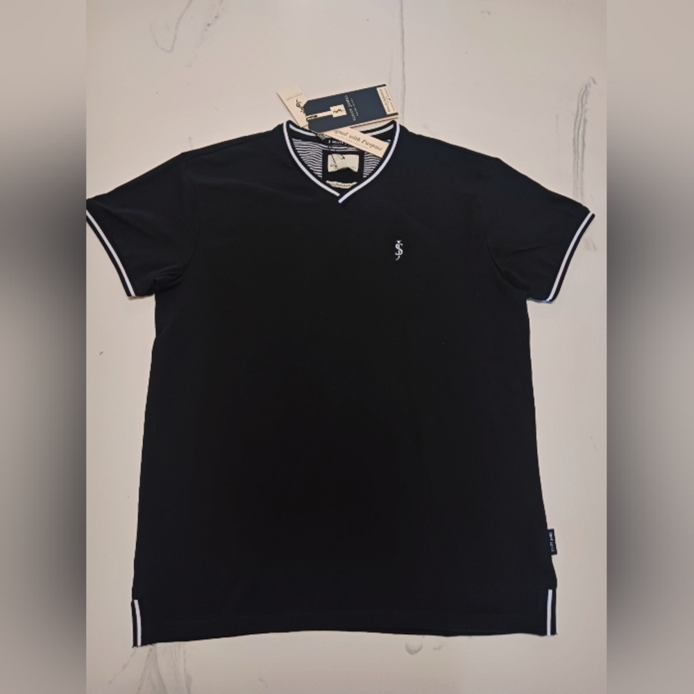 SCOTT JAMES T-shirt